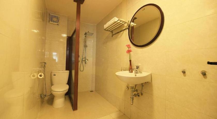 Old Quarter Family Hotel Hanoi Esterno foto